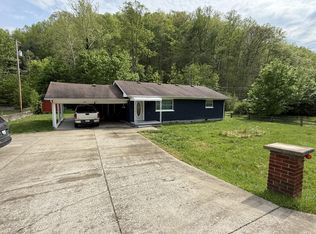 3919 Highway 40, Paintsville, KY 41240