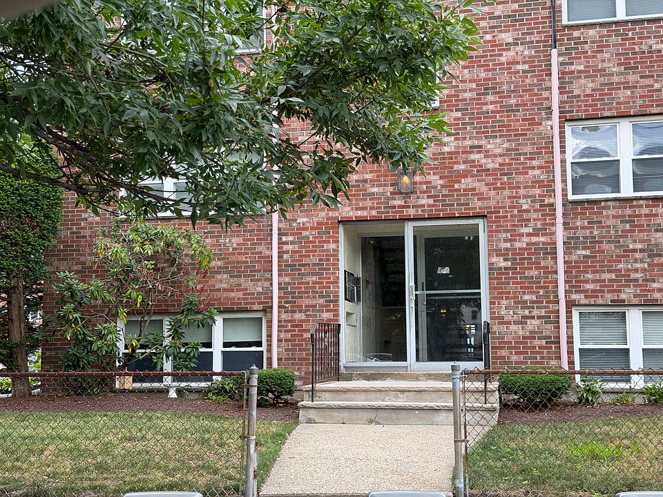1st image of 108 Broadway APT 1