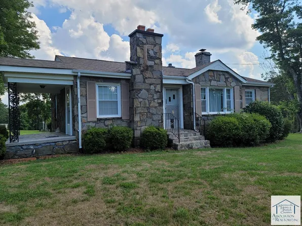 3186 Figsboro Rd, Martinsville, VA 24112
