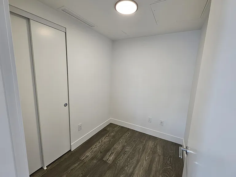 1475 Foster St #803 — Photo 25