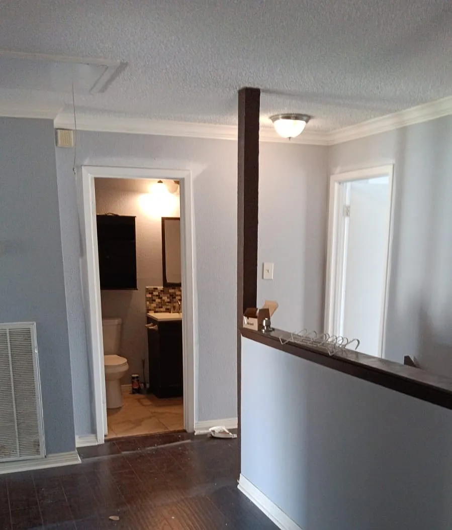 4 bed, 2.5 bath, 2390 sqft, $2,300 — Photo 1