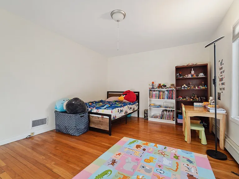 324 Brook St #324 — Photo 19