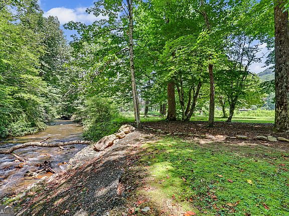 2nd image of 1169 Tate City Rd