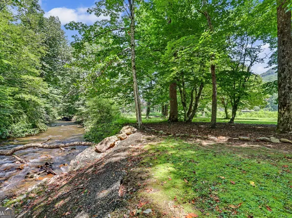 1169 Tate City Rd, Clayton, GA 30525
