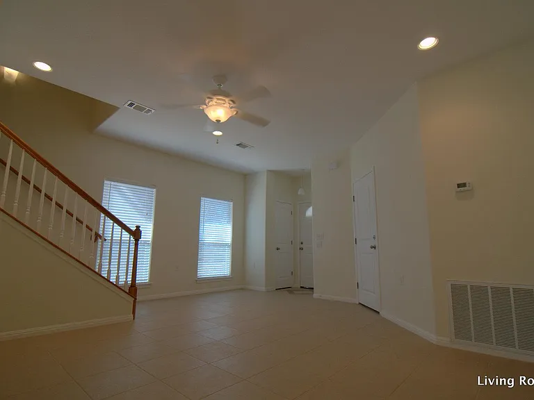 1101 Delmar St — Photo 5