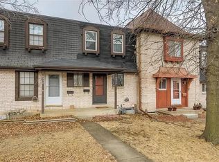 8936 Pflumm Rd, Lenexa, KS 66215