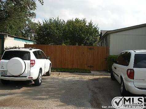 5th image of 16240 San Pedro Ave