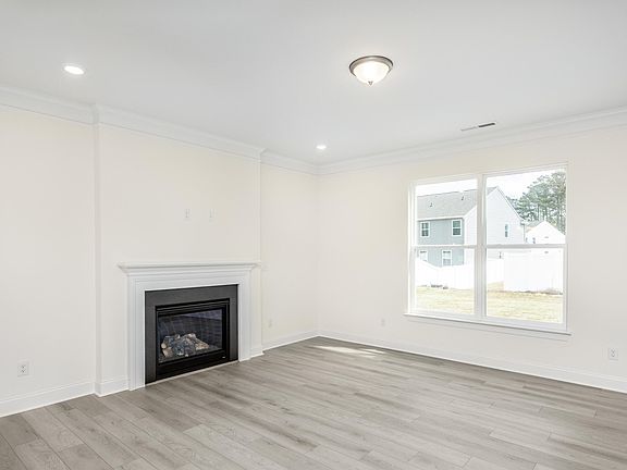 6th image of this home