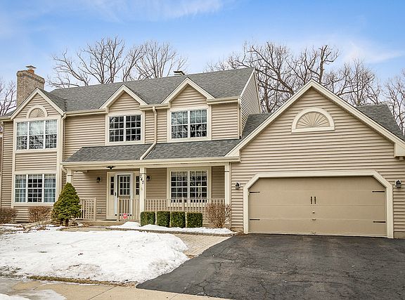 2nd image of 747 Red Oak Dr