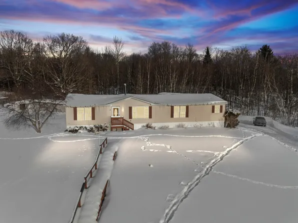 203 Gonyeau Road, Plainfield, VT 05667