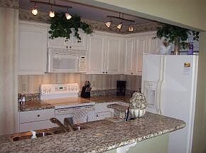 4th image of 601 Seaview Ct #4