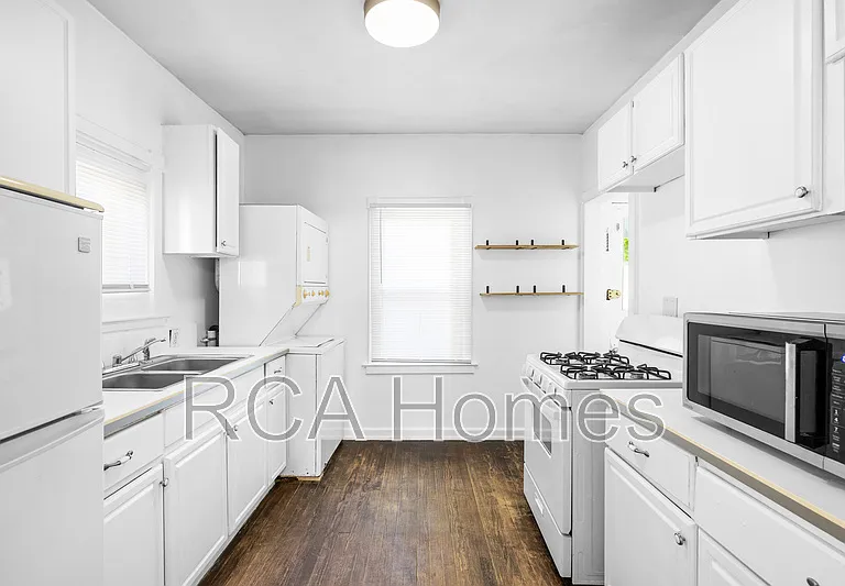1619 E Tabor St — Photo 5