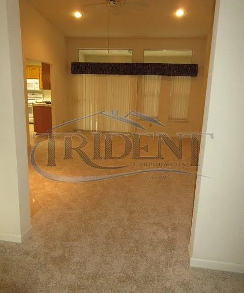 1902 Autumnwood Dr — Photo 16