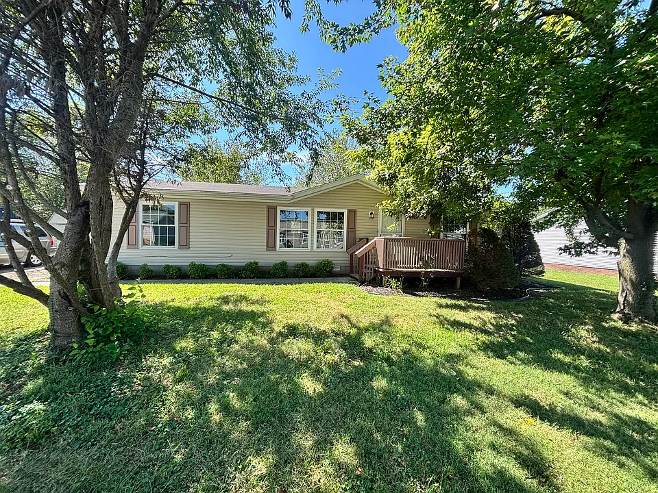 208 Preakness Dr