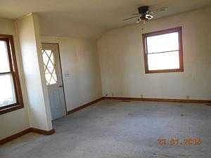 livingroom to front door