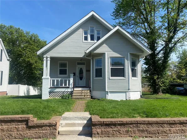616 N Church St, Belleville, IL 62220