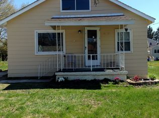 61 Broadway Ave, Upper Chichester, PA 19014