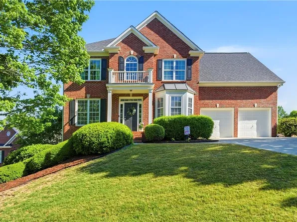 2638 Chandler Grove Ct, Buford, GA 30519