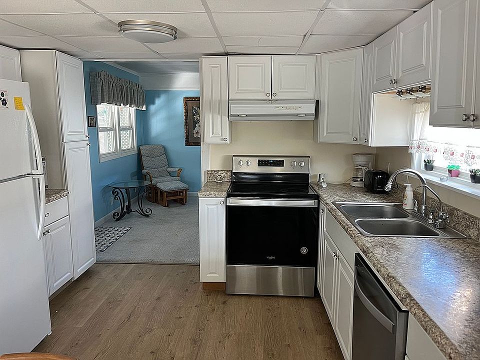 1st image of 5885 Palm Beach Blvd #54