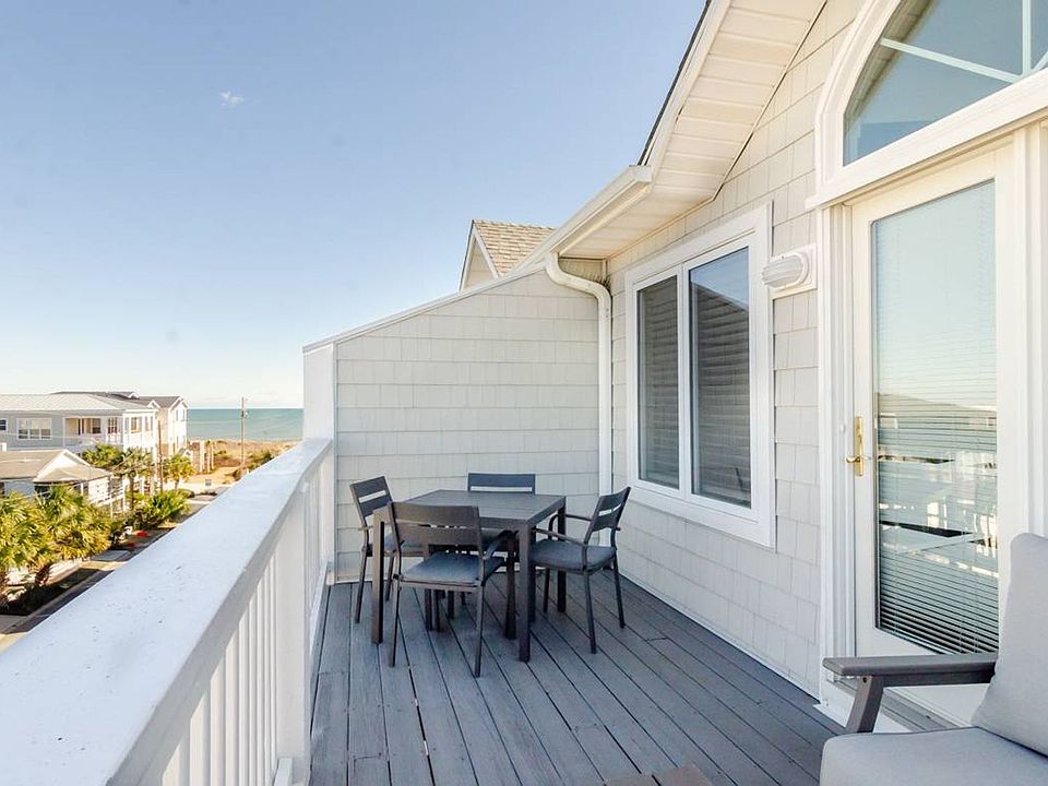 1st image of 6 Seagull St #A