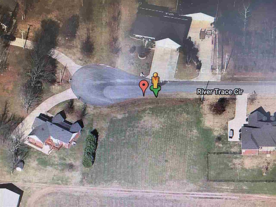 1st image of 116 River Trace Cir