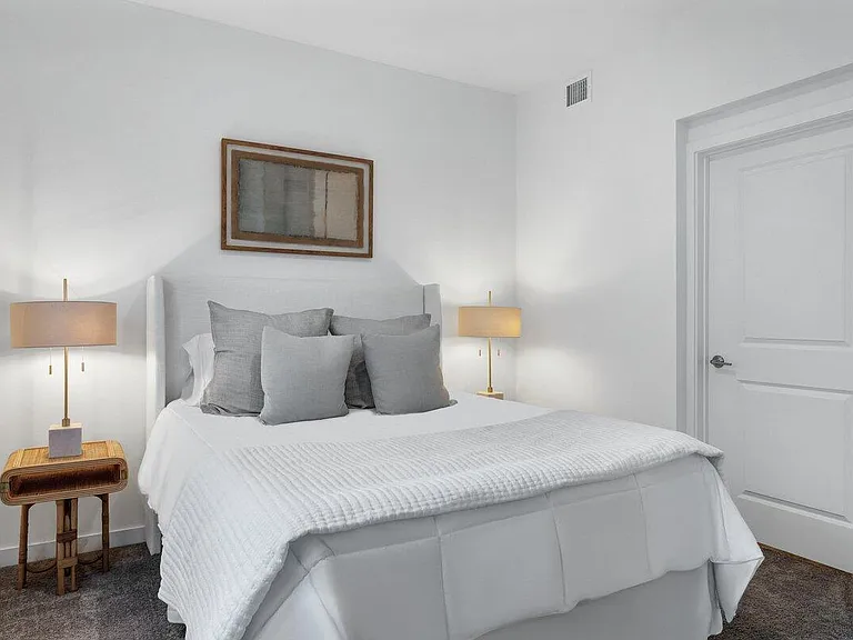 4260 Lakewood Rd #302 — Photo 13