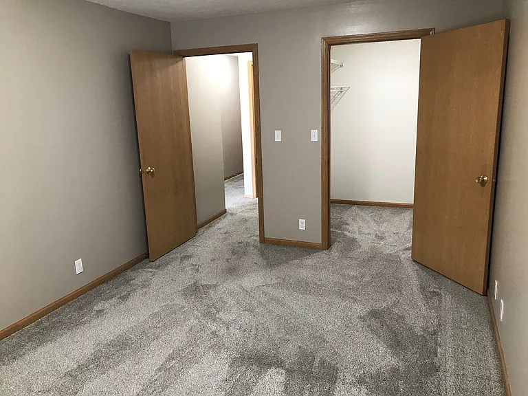 Deer Park Apartments — Photo 67