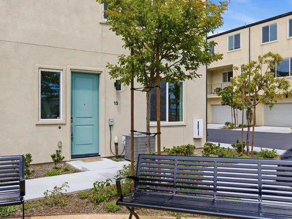 5310 Seacliff Pl Unit 13, San Diego, CA 92154