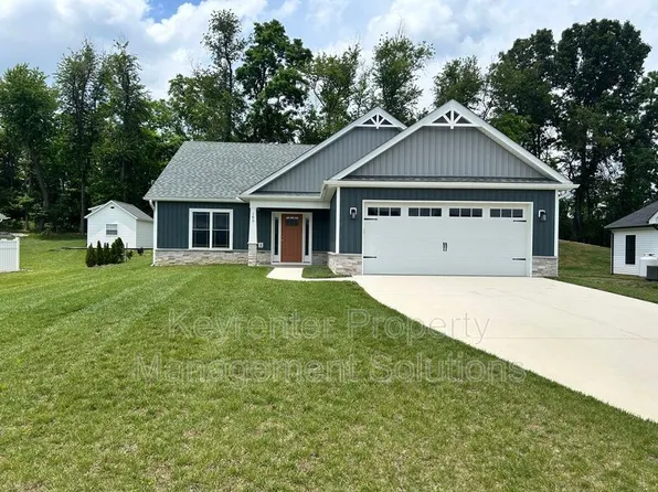 185 Lindburgh Dr, Waynesboro, VA 22980