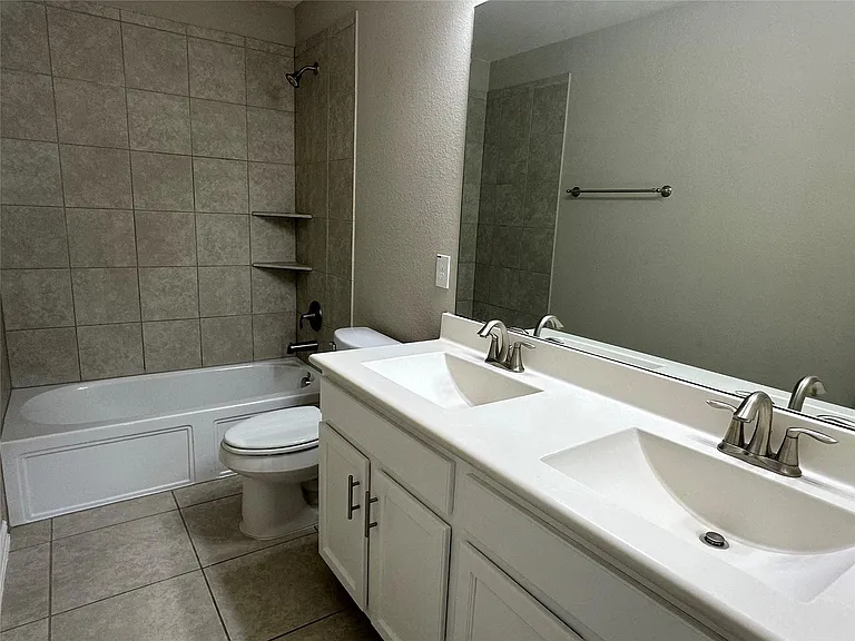 31707 Chapel Rock Ln — Photo 25