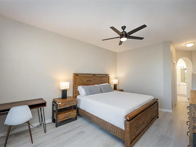 414 Barnacle Ln — Photo 13