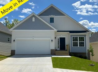 300 Legacy Oaks Cir, Lynchburg, VA 24501