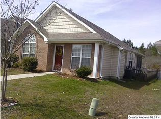205 Village Dr, Calera, AL 35040
