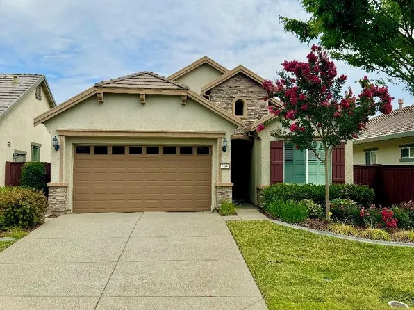 2064 Arlington Dr, Roseville, CA 95747