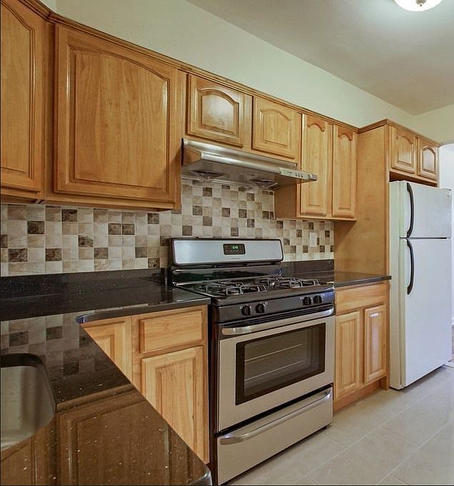 1st image of 30-31 72nd St #3