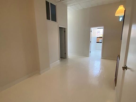 3rd image of 248 McKibben St #Ccs
