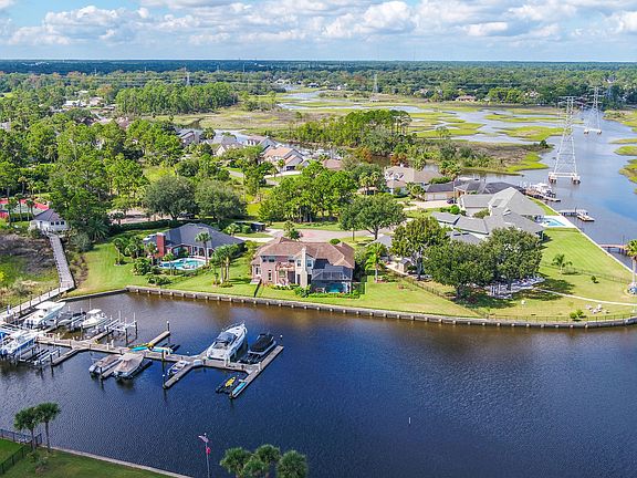 5th image of 14242 Pine Island Dr