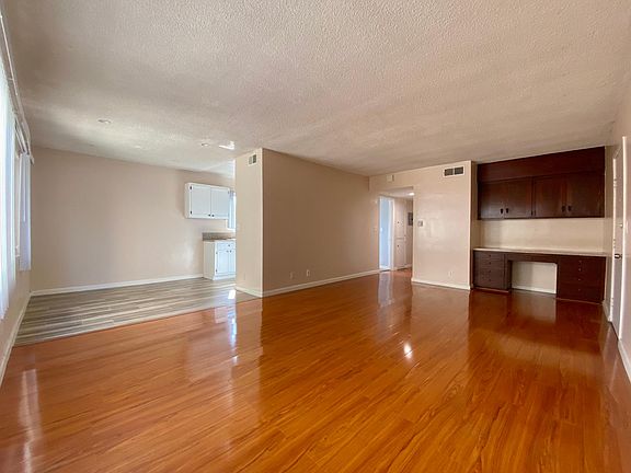 3rd image of 7546 Norton Ave APT 4