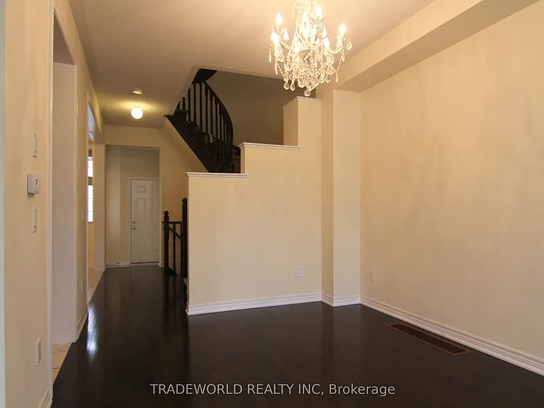 36 Tufo Ave — Photo 4