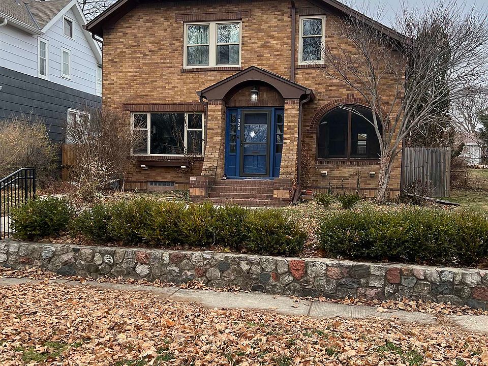 1328 Camp Ave, Rockford, IL 61103 Zillow