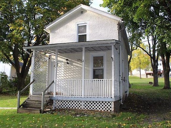 2nd image of 7241 Park St