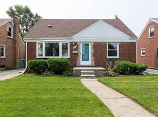 1379 Riverbank St, Lincoln Park, MI 48146