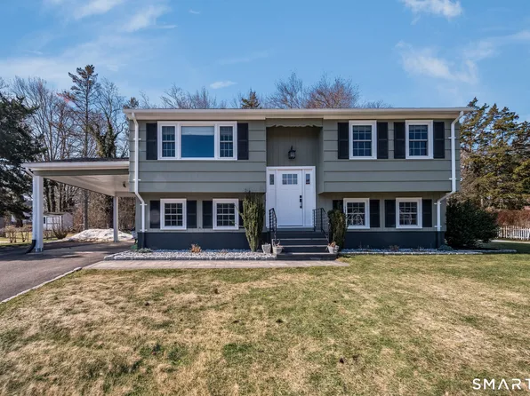 50 Jefferson Circle, Clinton, CT 06413