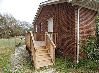 431 Peru Rd, Sneads Ferry, NC 28460