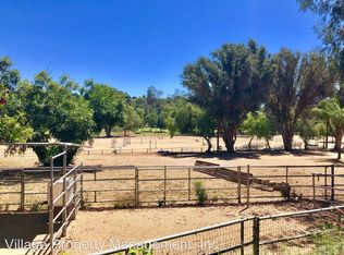 1405 Joy Rd, Fallbrook, CA 92028