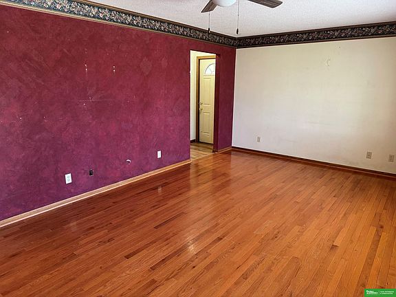 2nd image of 321 S 8th St