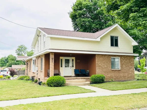111 S Main St, North Liberty, IN 46554