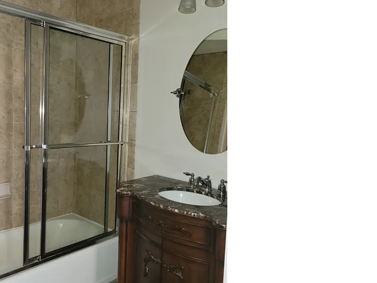 1010 N Hayne St #2 — Photo 3