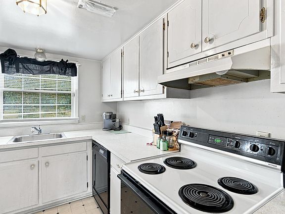 2nd image of 3101 Link Rd APT 54