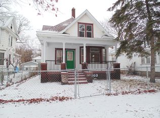 703 Sherburne Ave, Saint Paul, MN 55104